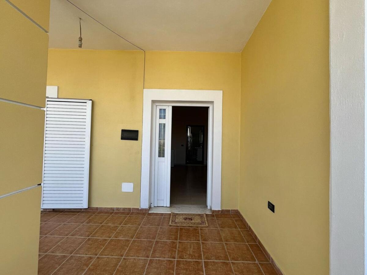 Apartment Flat In *